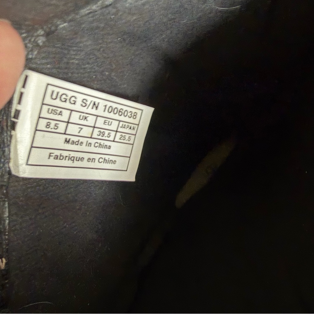 UGG Seldon Black Leather Riding Boots Women’s Size 8.5 - Picture 8 of 8